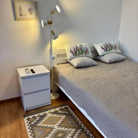 Pulawska Apartment *